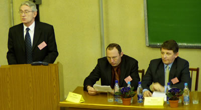 ДИСКУССИЯ - ВОПРОСЫ, ВЫСТУПЛЕНИЯ, ОБМЕН МНЕНИЯМИ