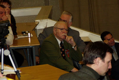 ДИСКУССИЯ - ВОПРОСЫ, ВЫСТУПЛЕНИЯ, ОБМЕН МНЕНИЯМИ