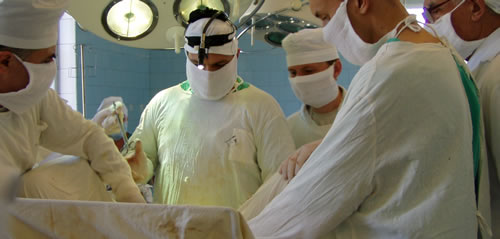 23 октября 2005 года сотрудником кафедры урологии Ростовского государственного медицинского университета и урологом Центральной Районной Больницы Северского района Краснодарского края совместно выполнена операция по поводу рецидивной стриктуры бульбозного отдела уретры