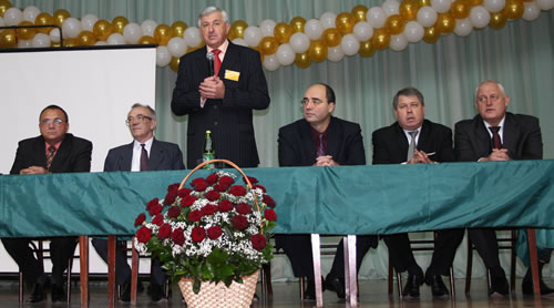 С приветствием участников выступил д.м.н., профессор, заслуженный деятель науки РФ (РостГМУ) Михаил Иосифович Коган